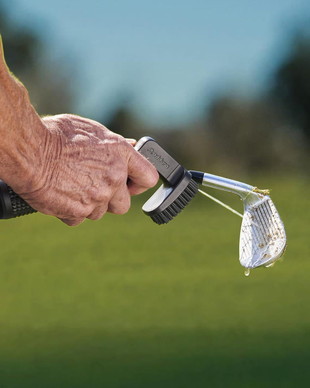 Golf Club Cleaner, Heavy-Duty Nylon Bristle Brush Cleaner with 80ml Spray Bottle
